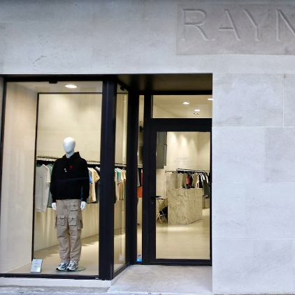 Façade du point de vente partenaire située a Cavaillon